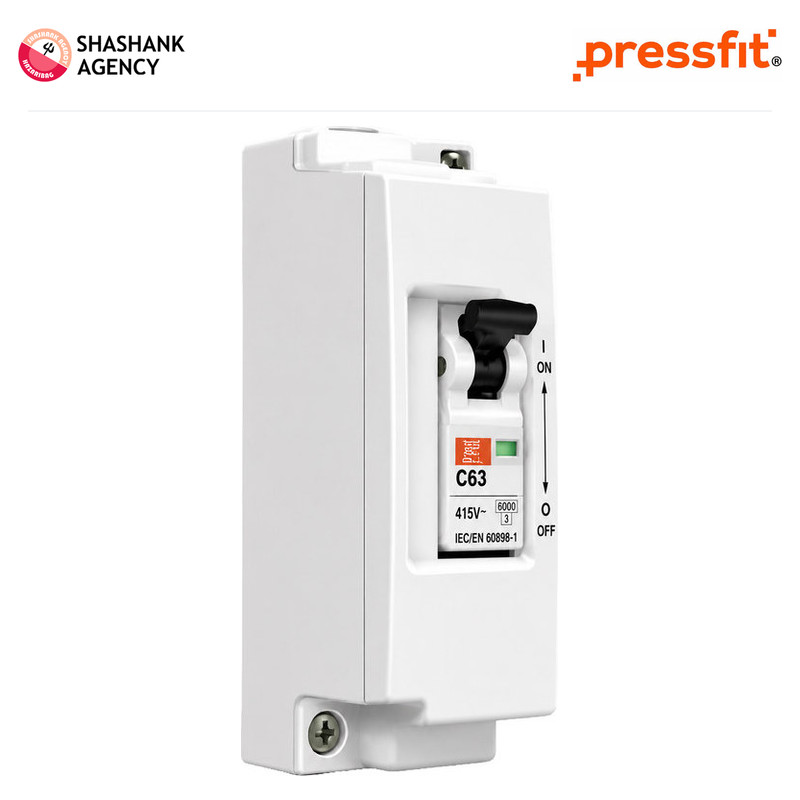 Brand not specified PRESSFIT ASSESSORY - MCB Box - 1/2 Way - Press Teak - Plastic